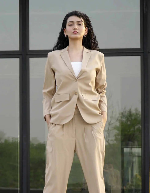 BASIC BLAZER